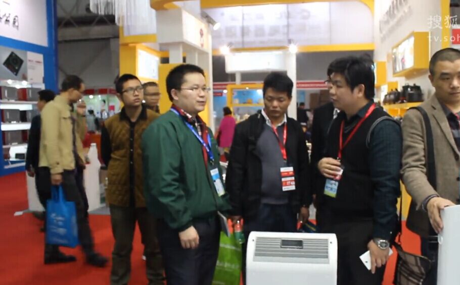 兩會(huì) 之 中國(guó)慧聰（ 上海 ）家電交易會(huì) 栢業(yè)空氣 CHA本草空氣凈化器